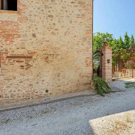 In Umbria With Pool San Secondo