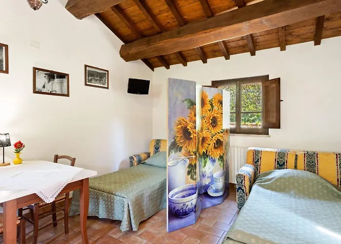 In Umbria With Pool *